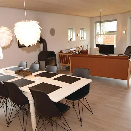 Pet Friendly Home In Blavand With Wifi *